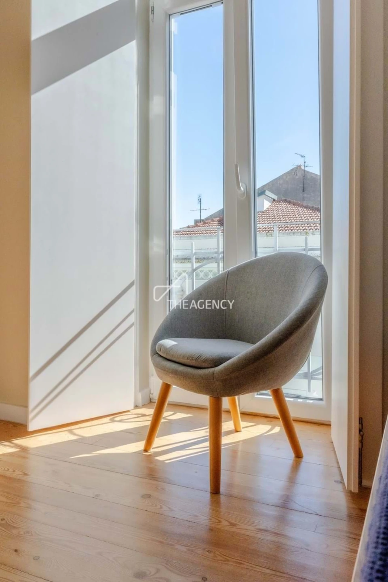 Apartamento T3 para Arrendamento em São Vicente Foto 37