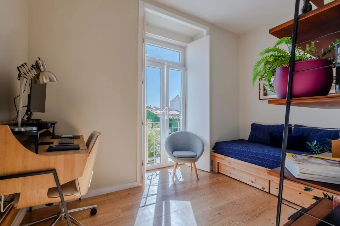 Apartamento T3 para Arrendamento em São Vicente Foto 28