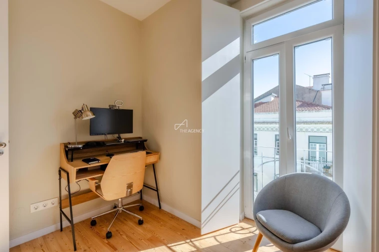 Apartamento T3 para Arrendamento em São Vicente Foto 30