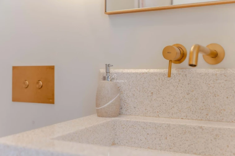 Apartamento T3 para Arrendamento em São Vicente Foto 35