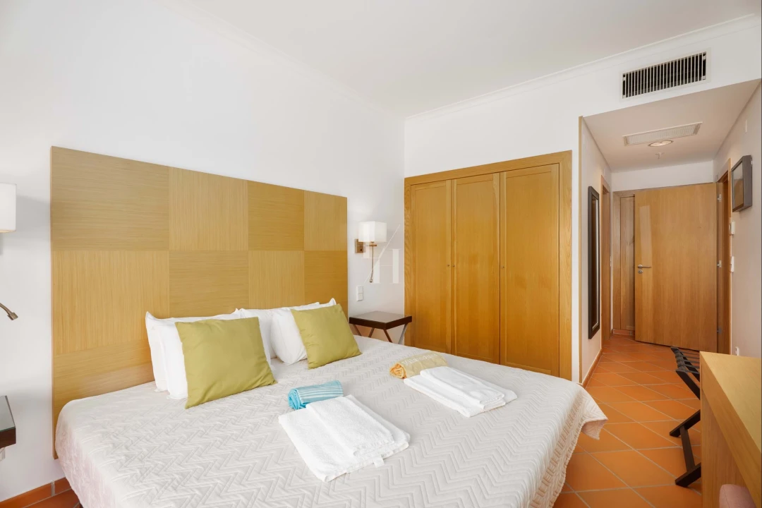 Apartamento T2 para Venda em Quarteira Foto 18