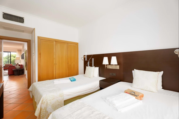 Apartamento T2 para Venda em Quarteira Foto 16