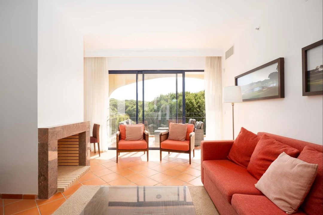 Apartamento T2 para Venda em Quarteira Foto 8