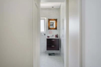 Moradia T2 para Venda em Carcavelos e Parede