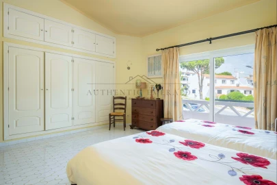 Apartamento T3 para Venda em Almancil