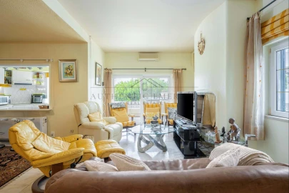 Apartamento T3 para Venda em Almancil