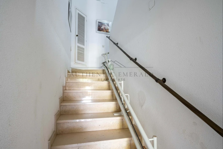 Apartamento T3 para Venda em Almancil Foto 2