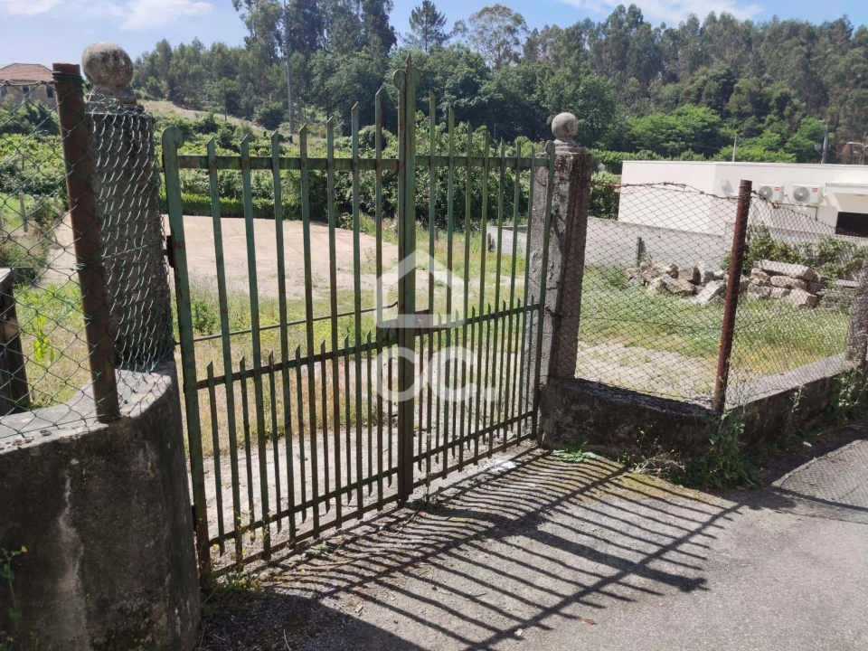 Terreno para Venda em Nespereira e Casais Foto 1