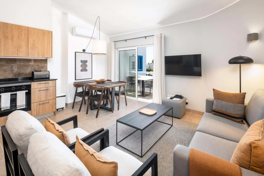 Apartamento T2 para Venda em Lagoa e Carvoeiro Foto 5
