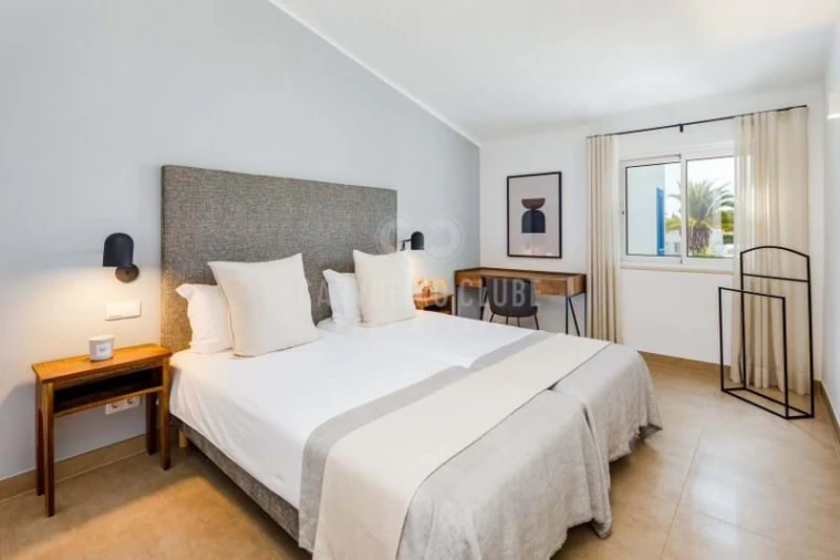 Apartamento T2 para Venda em Lagoa e Carvoeiro Foto 13