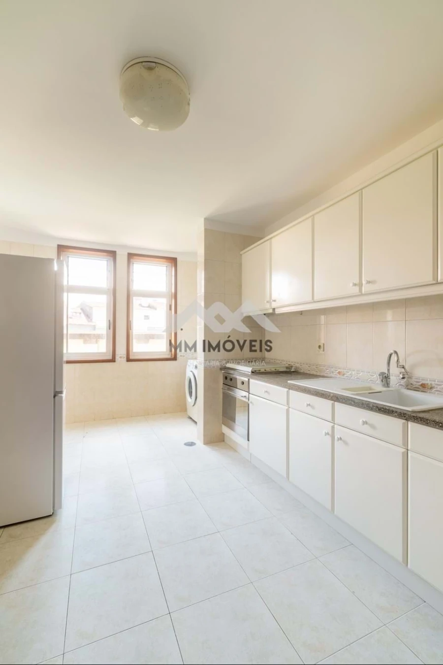 Apartamento T2 para Arrendamento em Rio Tinto Foto 24