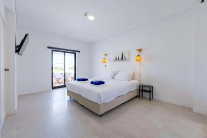 Moradia T7 para Venda em Albufeira e Olhos de Água