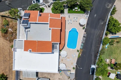 Moradia T7 para Venda em Albufeira e Olhos de Água