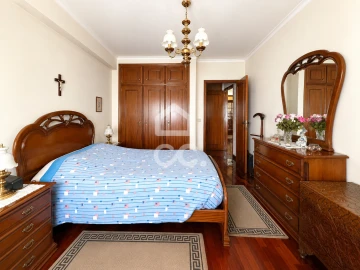 Apartamento T2 para Venda em Custoias