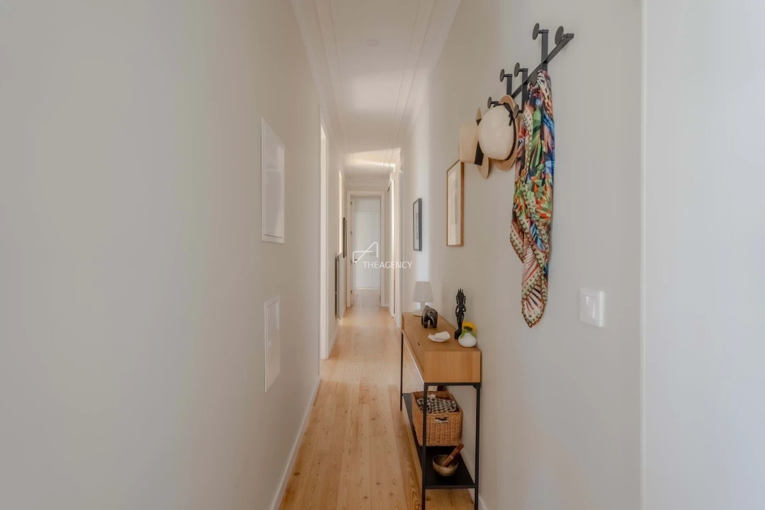 Apartamento T3 para Arrendamento em São Vicente Foto 16