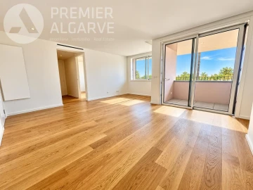 Apartamento T2 para Venda em Faro (Sé e São Pedro)