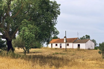 Quinta T4 para Venda em Santiago do Cacém, Santa Cruz e São Bartolomeu da Serra