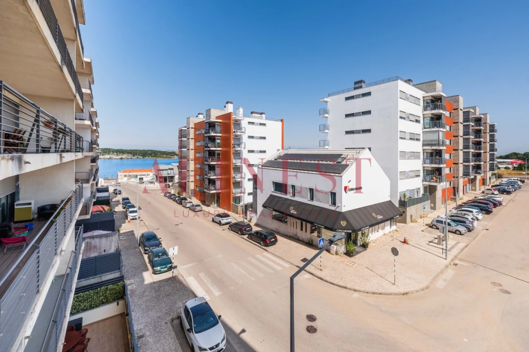 Apartamento T2 para Venda em Seixal, Arrentela e Aldeia de Paio Pires Foto 2