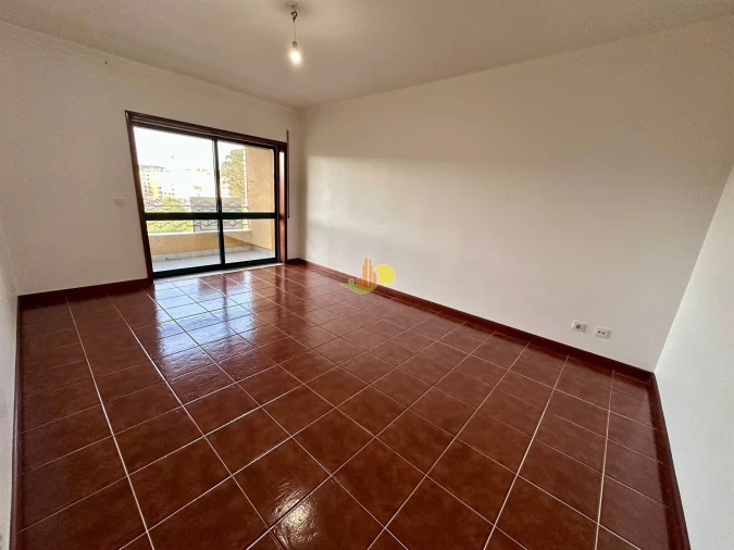 Apartamento T2 para Venda em Buarcos Foto 13