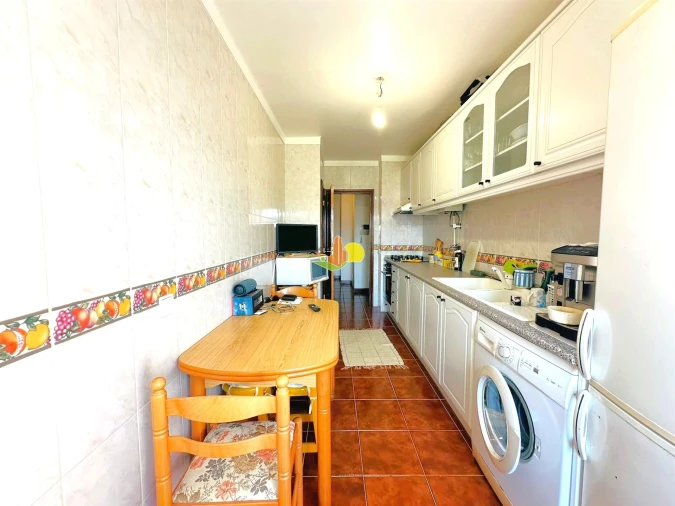 Apartamento T2 para Venda em Buarcos Foto 9