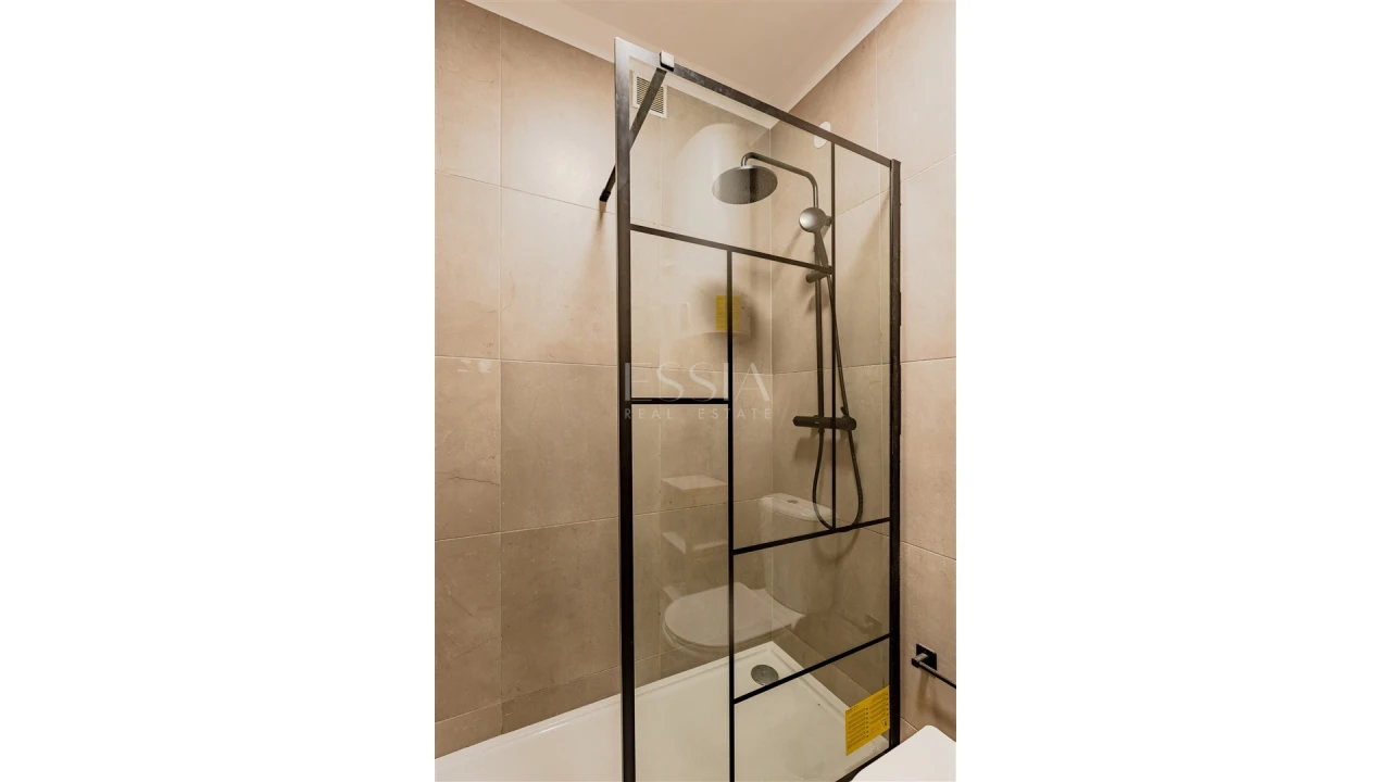 Apartamento T1 para Venda em Campanhã Foto 20