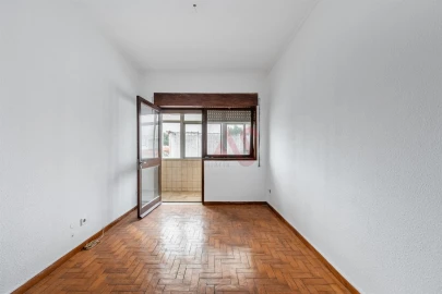 Apartamento T2 para Venda em Campanhã
