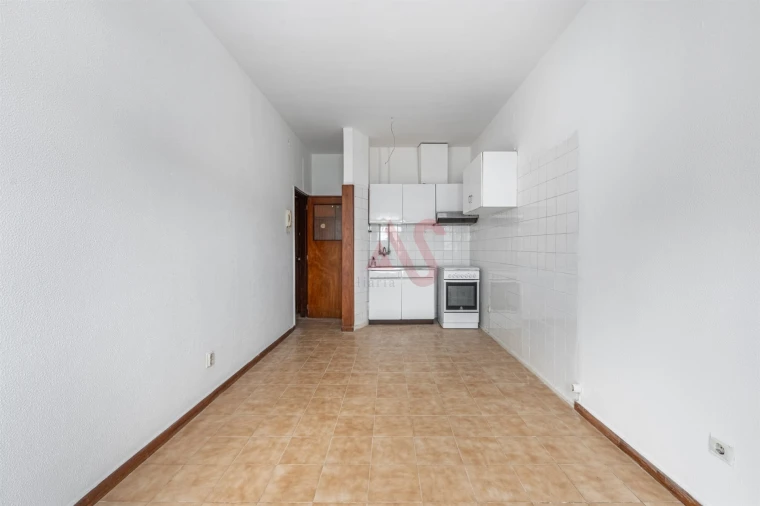 Apartamento T2 para Venda em Campanhã Foto 8