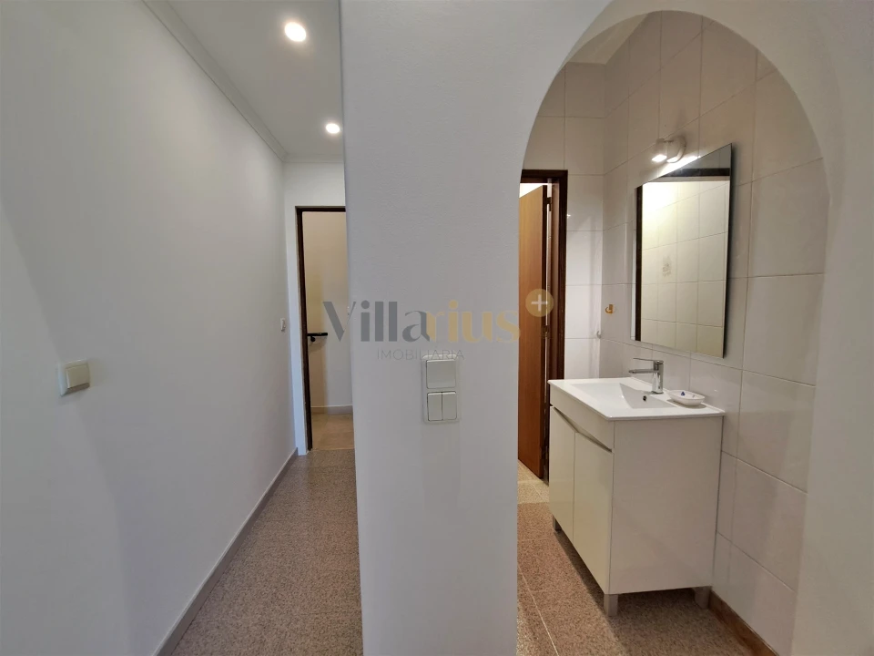 Apartamento T3 para Venda em São João Baptista e Santa Maria dos Olivais Foto 16