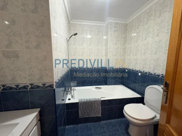 Apartamento T3 para Venda em Castêlo da Maia