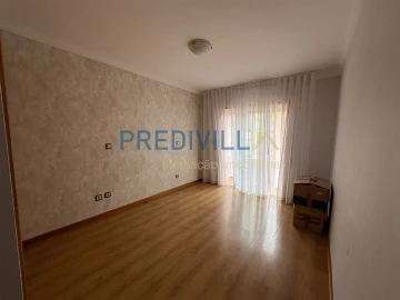 Apartamento T3 para Venda em Castêlo da Maia