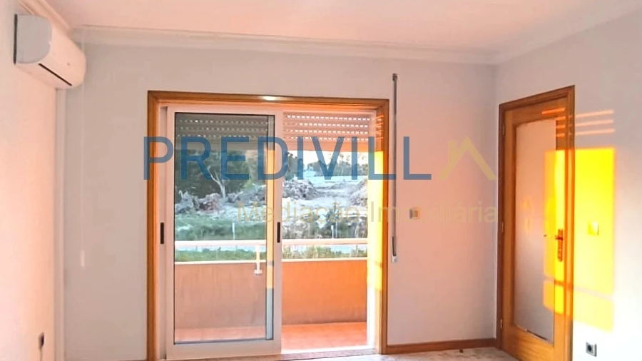 Apartamento T3 para Venda em Castêlo da Maia