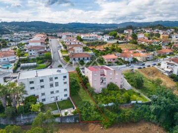 Terreno para Venda em Vila Verde e Barbudo