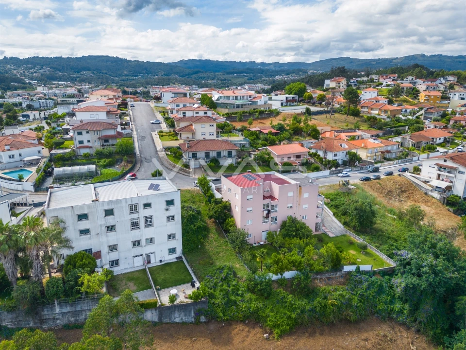 Terreno para Venda em Vila Verde e Barbudo Foto 12