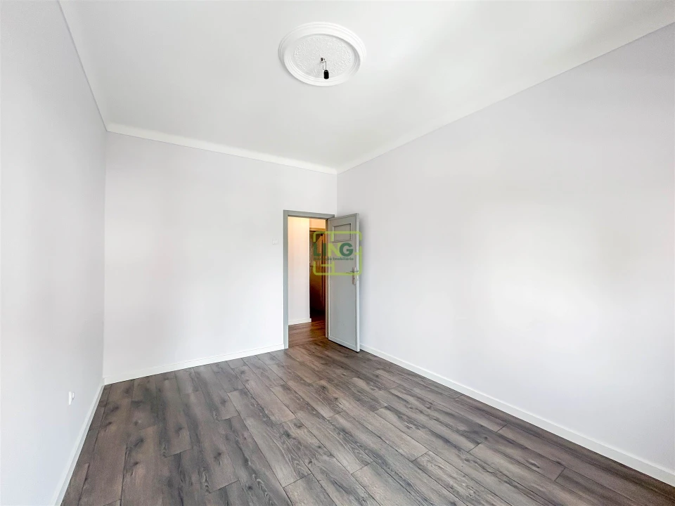 Apartamento T4 para Arrendamento em Castelo Branco Foto 19