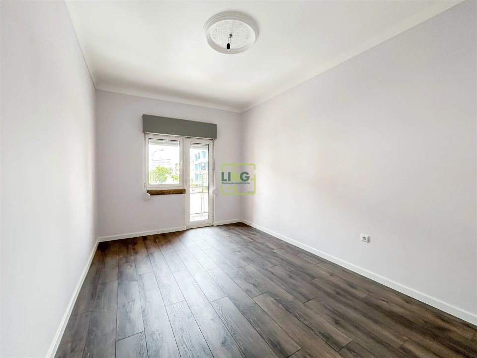 Apartamento T4 para Arrendamento em Castelo Branco Foto 16