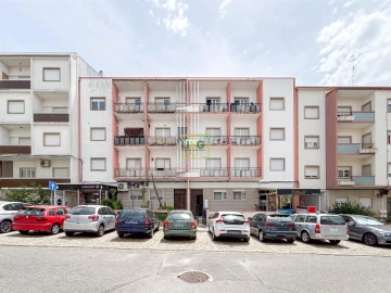 Apartamento T4 para Arrendamento em Castelo Branco
