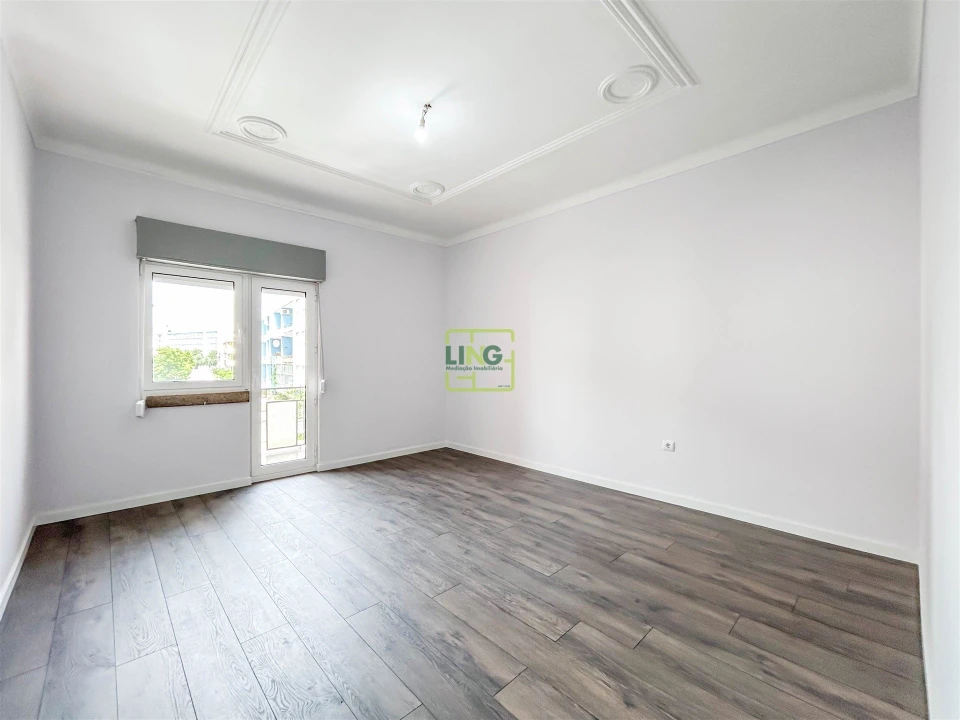 Apartamento T4 para Arrendamento em Castelo Branco Foto 5