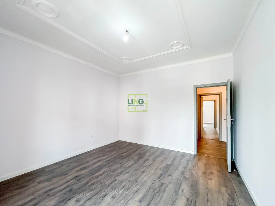 Apartamento T4 para Arrendamento em Castelo Branco Foto 10