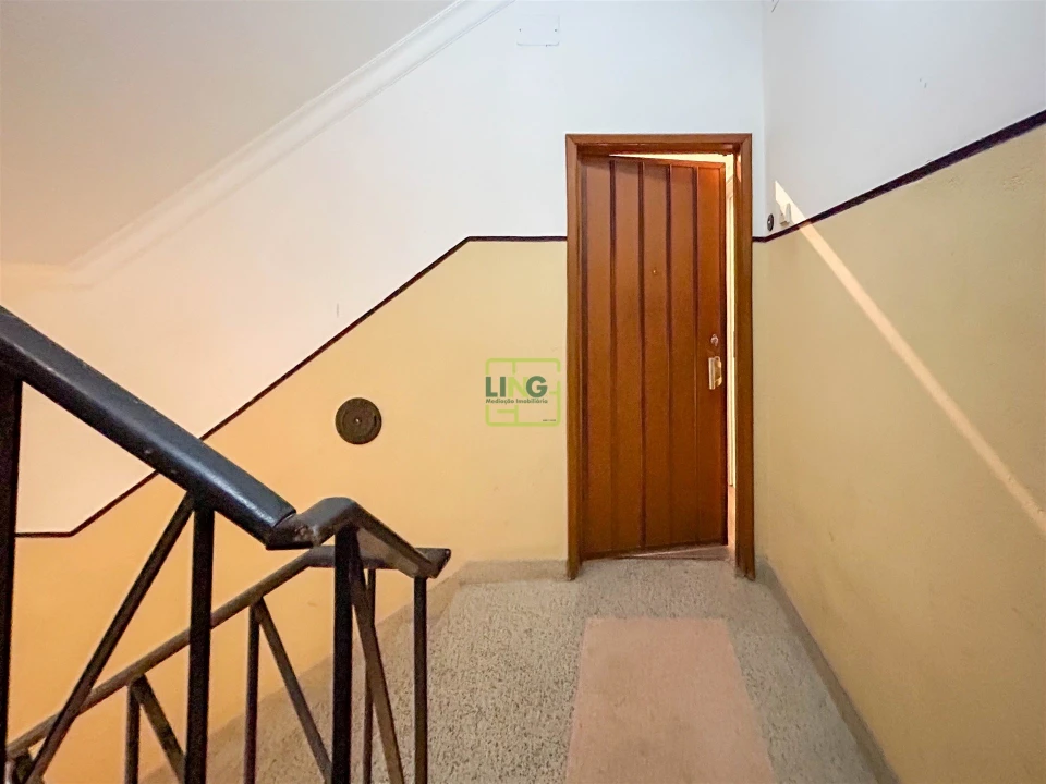Apartamento T4 para Arrendamento em Castelo Branco Foto 67