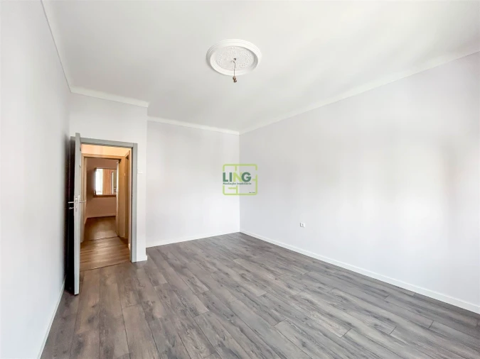 Apartamento T4 para Arrendamento em Castelo Branco Foto 32