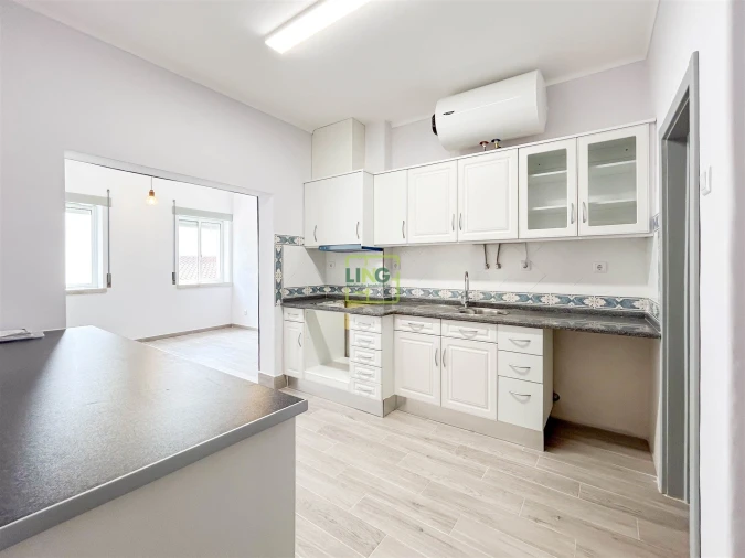 Apartamento T4 para Arrendamento em Castelo Branco Foto 42