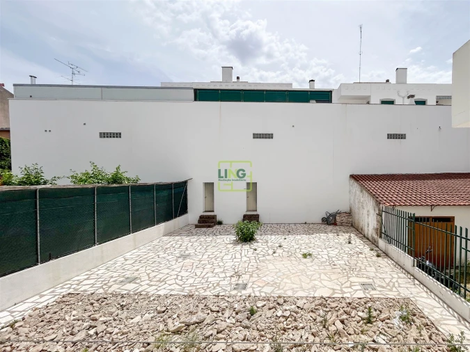 Apartamento T4 para Arrendamento em Castelo Branco Foto 58