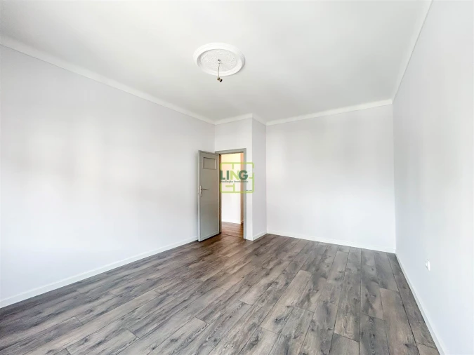 Apartamento T4 para Arrendamento em Castelo Branco Foto 30