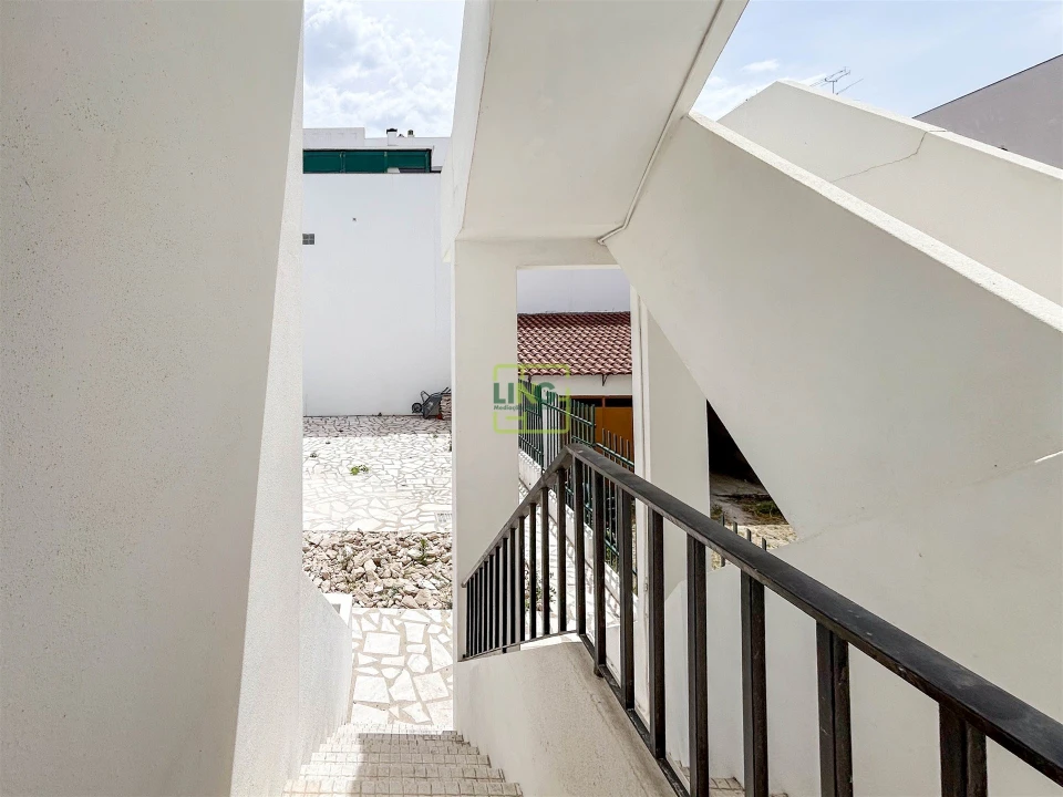 Apartamento T4 para Arrendamento em Castelo Branco Foto 55