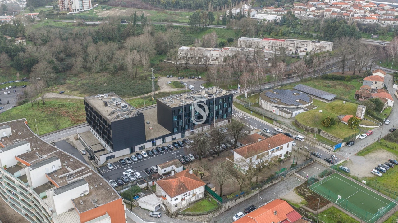 Apartamento T1 para Arrendamento em Azurem Foto 21