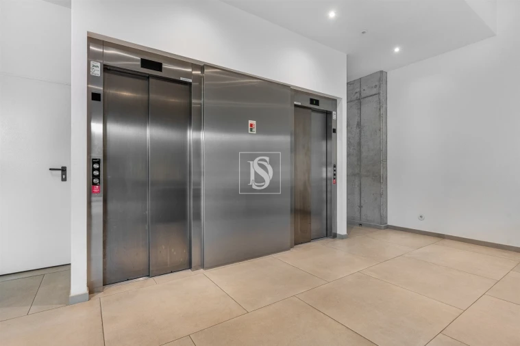 Apartamento T1 para Arrendamento em Azurem Foto 26