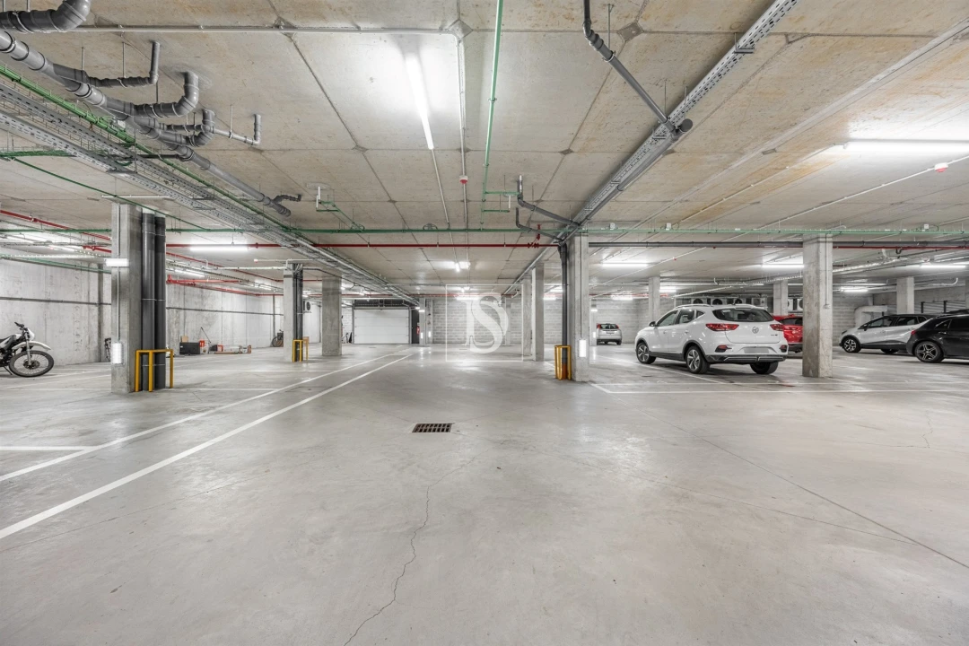 Apartamento T1 para Arrendamento em Azurem Foto 13