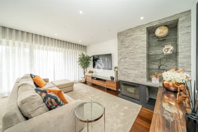 Apartamento T3 para Arrendamento em Barcelinhos