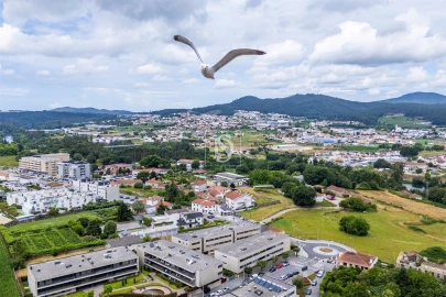 Apartamento T3 para Arrendamento em Barcelinhos