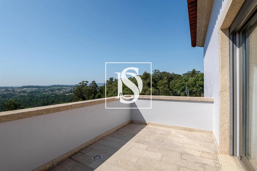Moradia T4 para Venda em Santo Tirso, Couto (Santa Cristina e São Miguel) e Burgães Foto 49